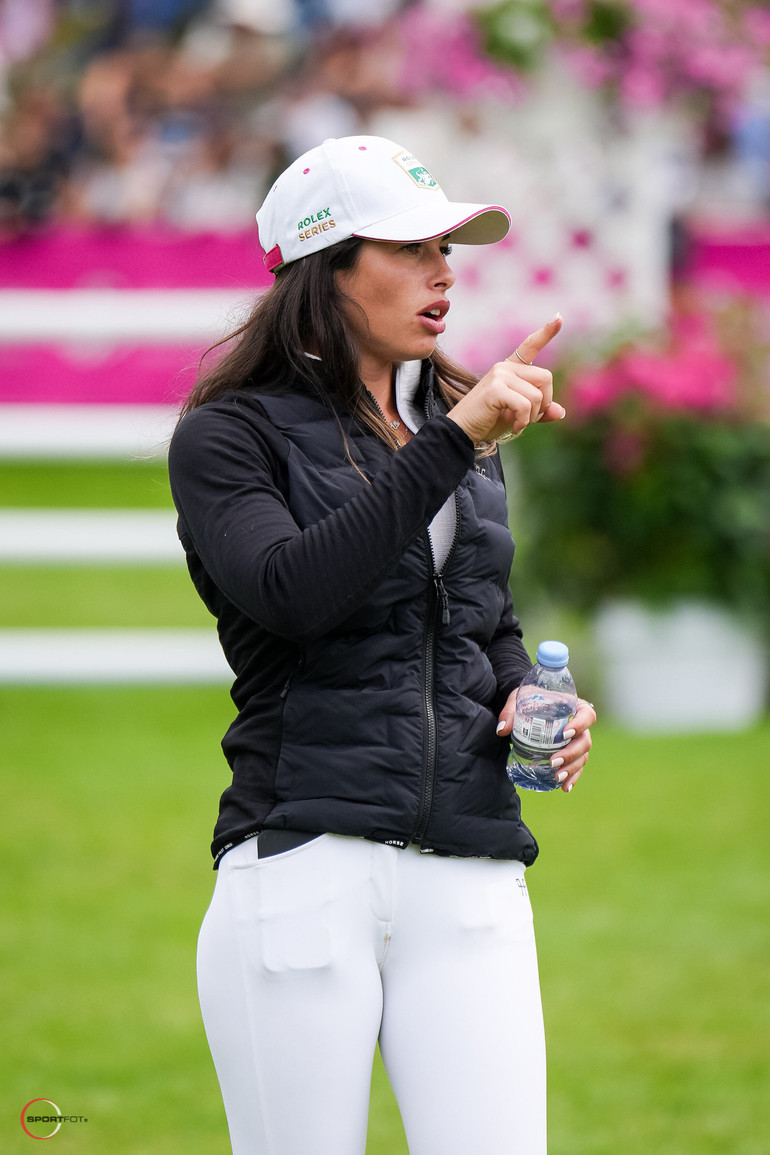 Au CSI4* de Samorin, Fanny qui misait sur Henzo des Montats à pris la 3e place du GP; Sportfot