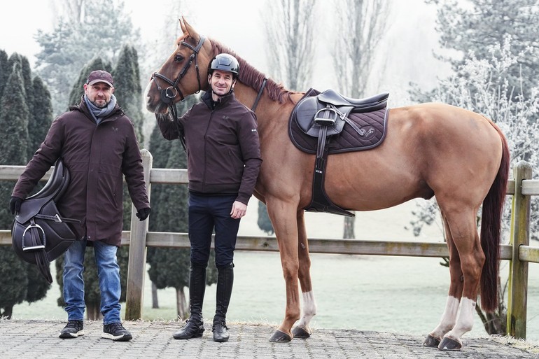  Steve Guerdat vice-champion olympique à Versailles s'est associé à Voltaire Design 